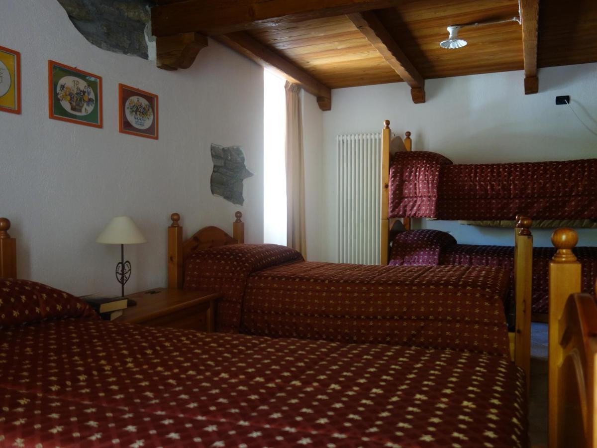 Auberge Lou Creton Di Lui Hostel Pontboset Εξωτερικό φωτογραφία