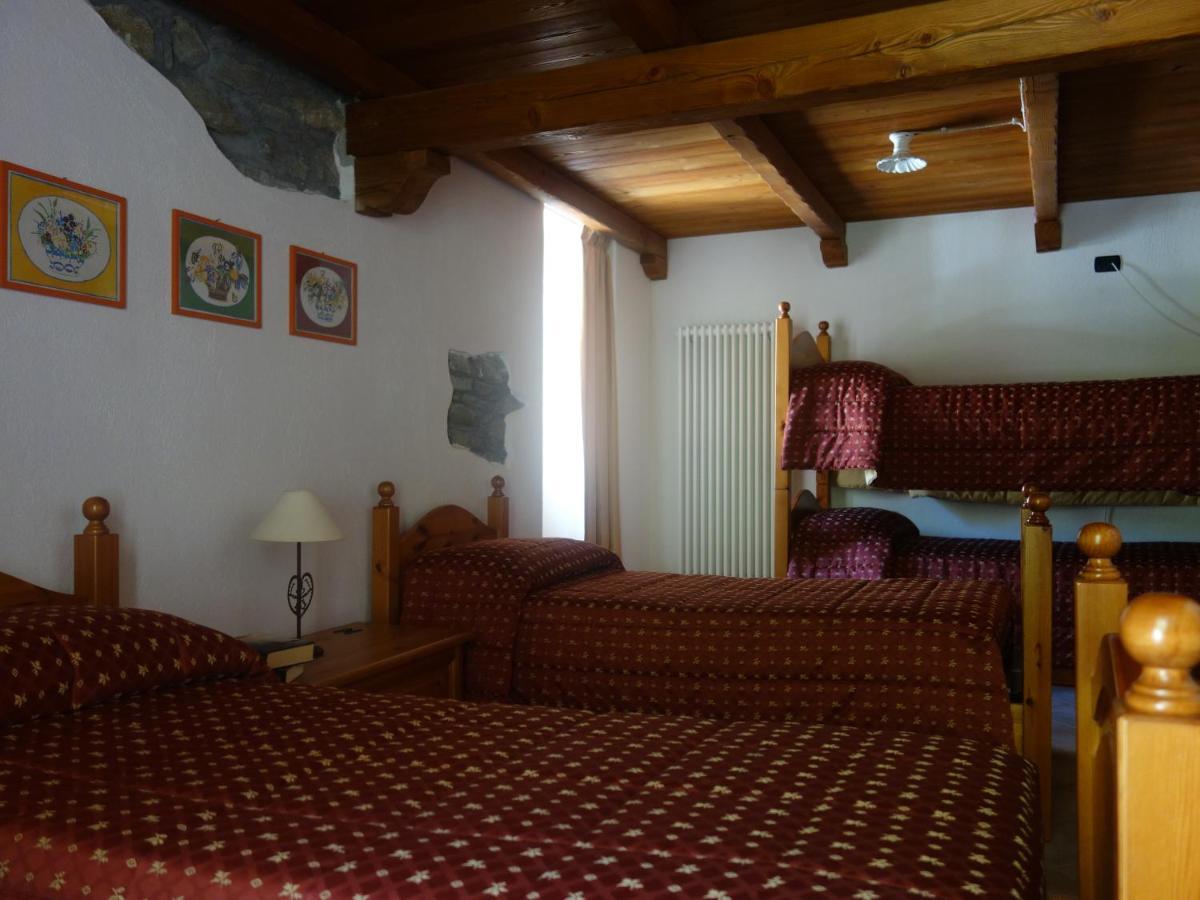 Auberge Lou Creton Di Lui Hostel Pontboset Εξωτερικό φωτογραφία