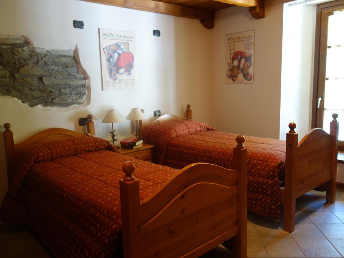 Auberge Lou Creton Di Lui Hostel Pontboset Εξωτερικό φωτογραφία