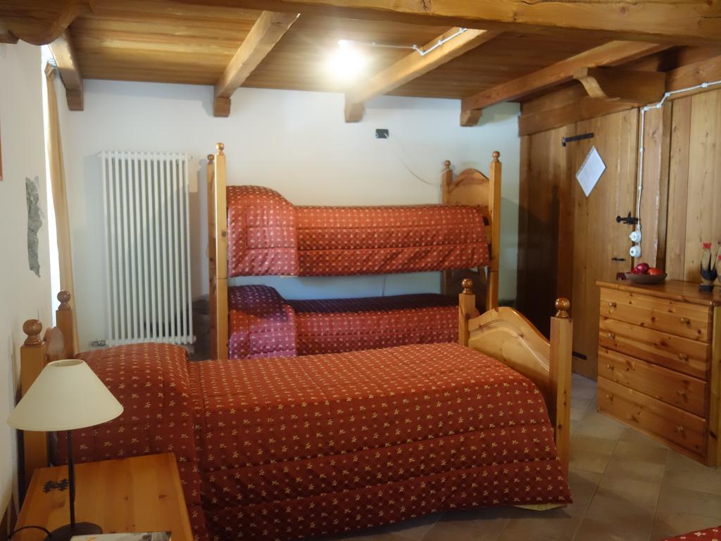 Auberge Lou Creton Di Lui Hostel Pontboset Εξωτερικό φωτογραφία