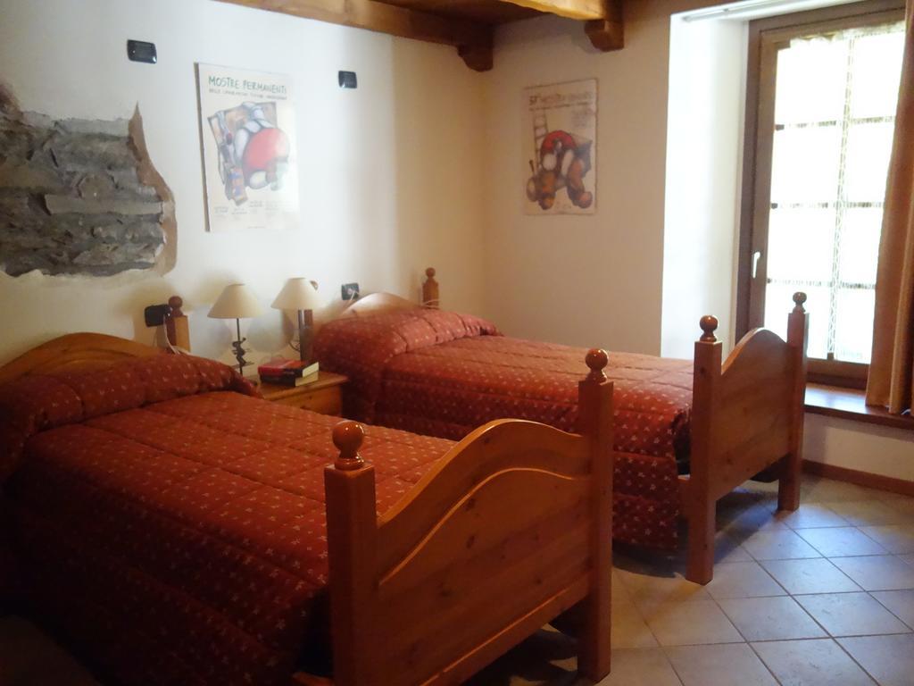 Auberge Lou Creton Di Lui Hostel Pontboset Εξωτερικό φωτογραφία