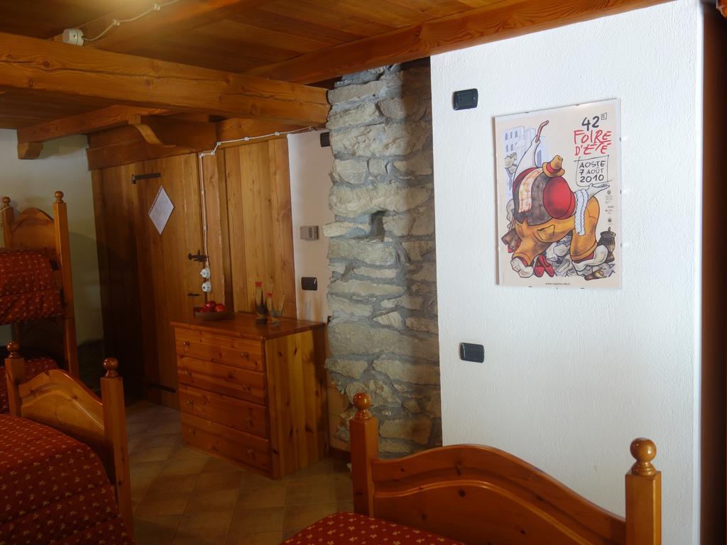 Auberge Lou Creton Di Lui Hostel Pontboset Εξωτερικό φωτογραφία