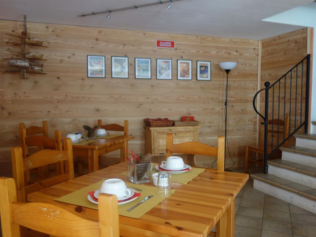 Auberge Lou Creton Di Lui Hostel Pontboset Εξωτερικό φωτογραφία